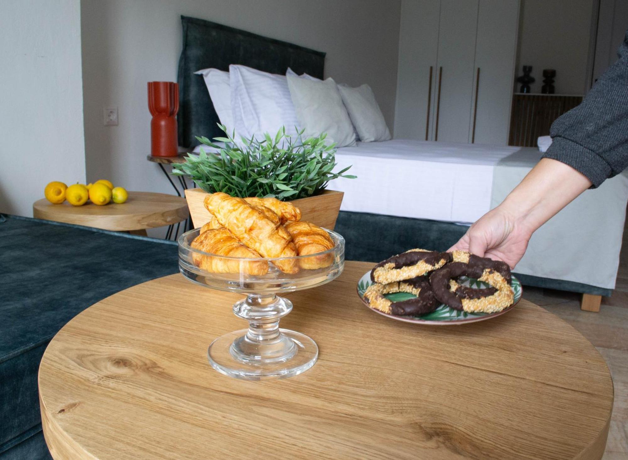 Armakha Oniropetra Luxury Suites מראה חיצוני תמונה