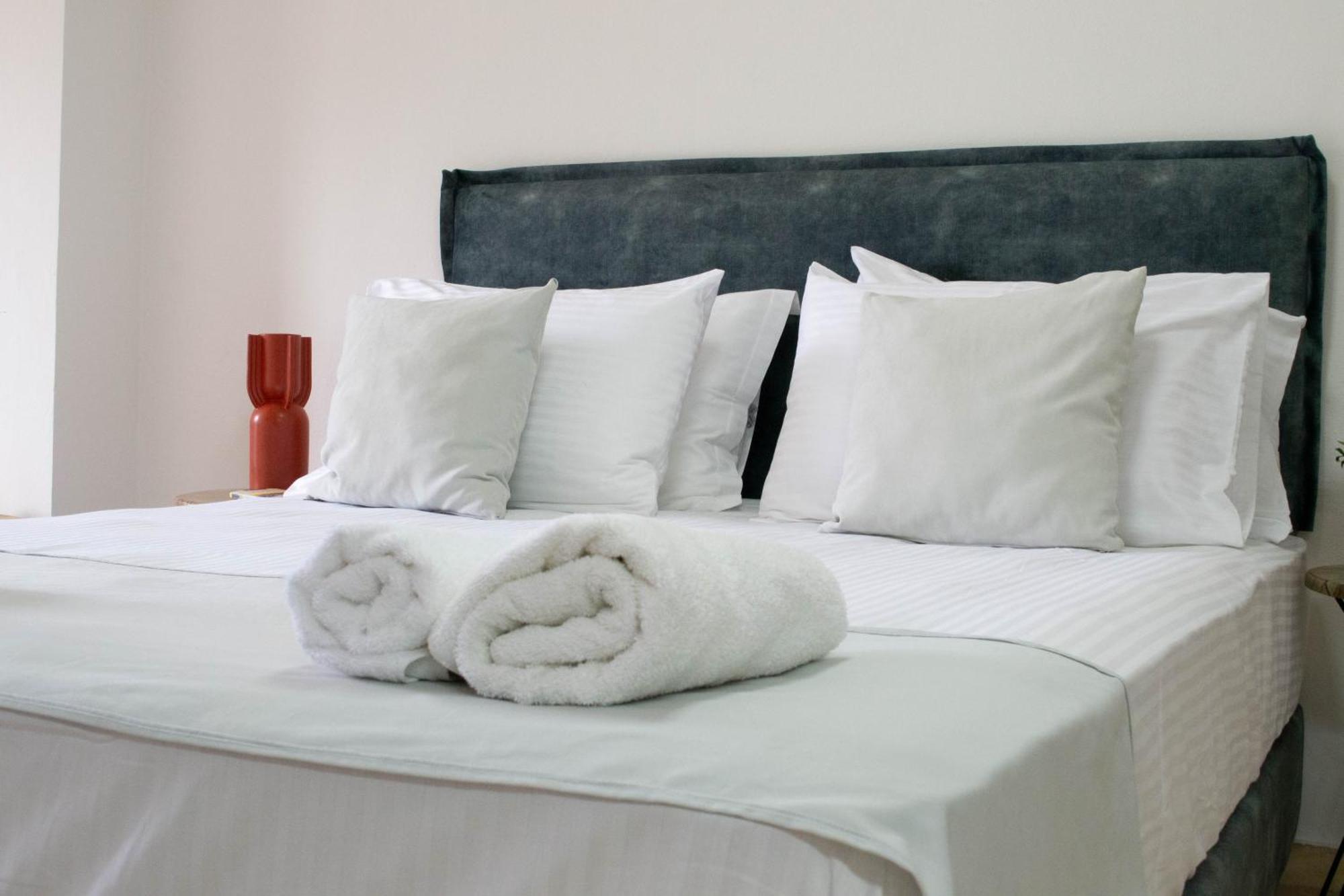 Armakha Oniropetra Luxury Suites מראה חיצוני תמונה